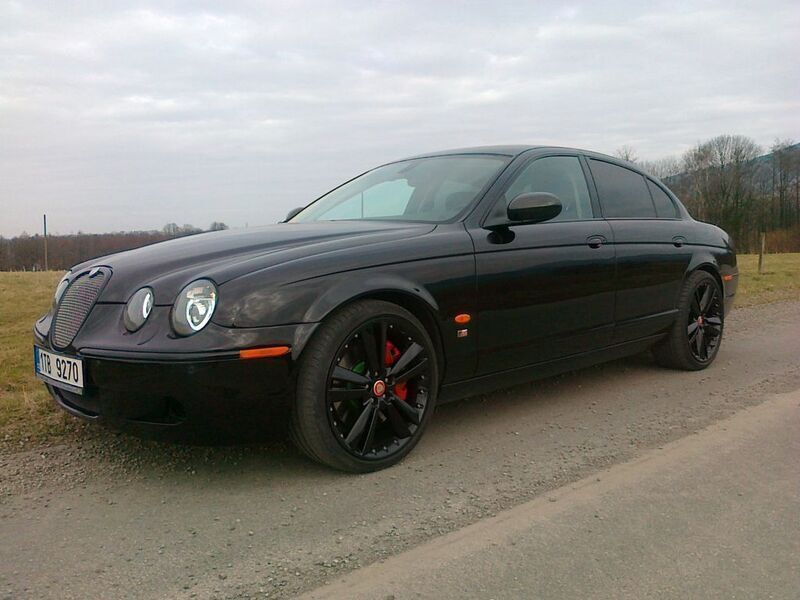 Schwarz Gebraucht 2005 Jaguar S-Type R Limousine | 11.000 € (Guter Preis) - Bild 1/4