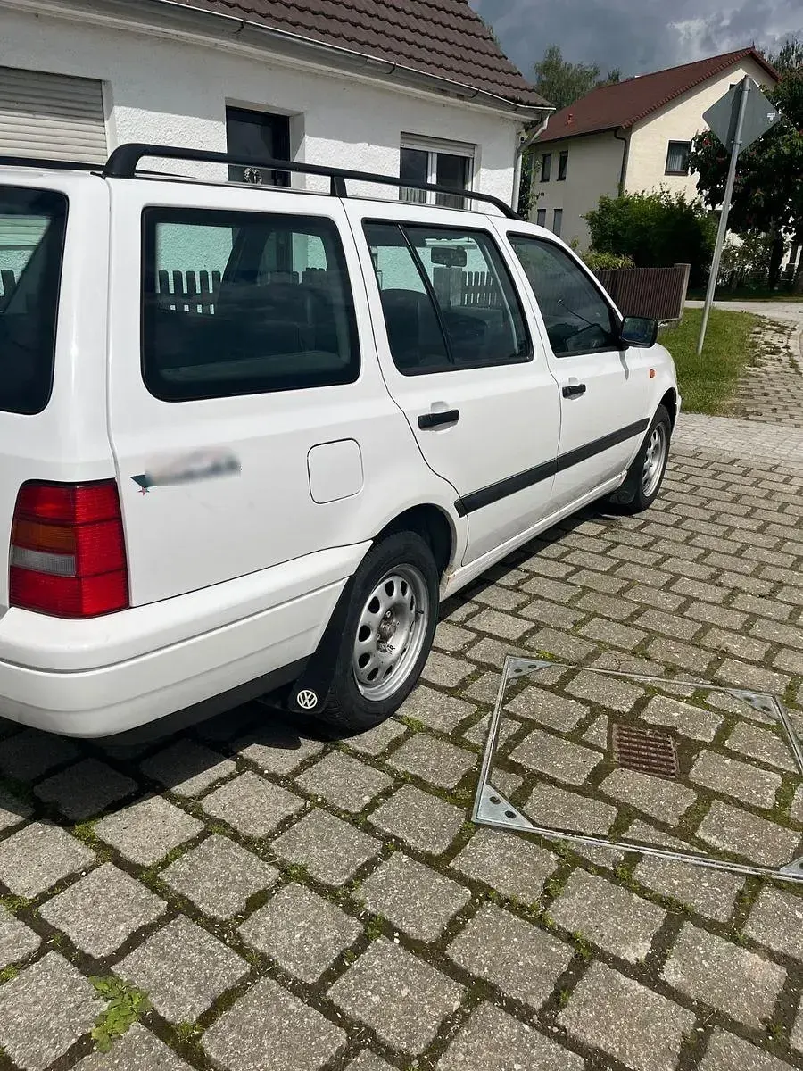 Brugt VW Golf III 60 HK (44 kW) 1996 Hvid Stationcar