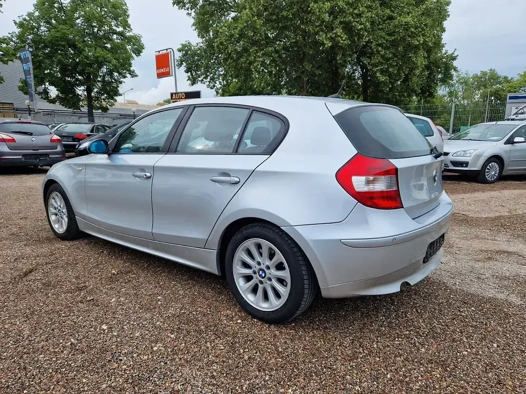 Używany BMW 120 163 KM (119 kW) 2005 Srebrny Hatchback
