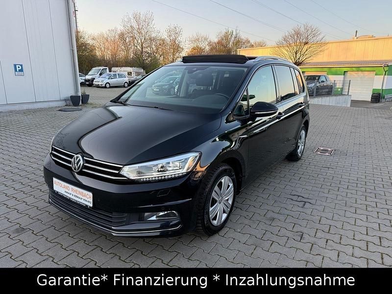 Gebraucht VW Touran 150 PS (110 kW) 2018 Schwarz Van / Kleinbus