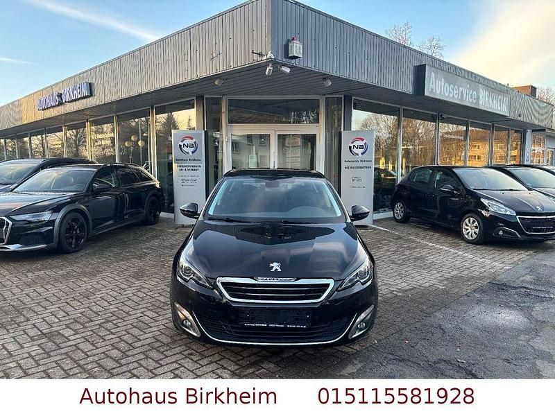 Gebraucht Peugeot 308 Allure 131 PS (96 kW) 2016 Schwarz Limousine
