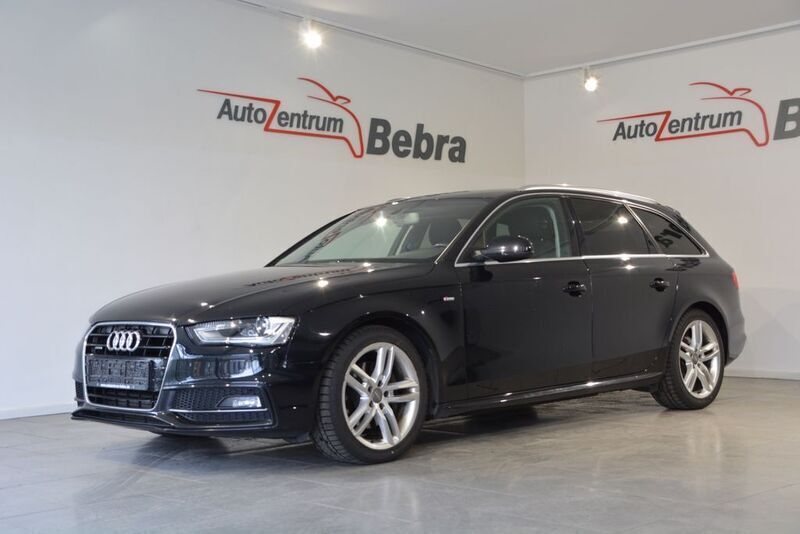 Gebraucht Audi A4 S-Line 245 PS (180 kW) 2012 Phantomschwarz perleffekt Kombi