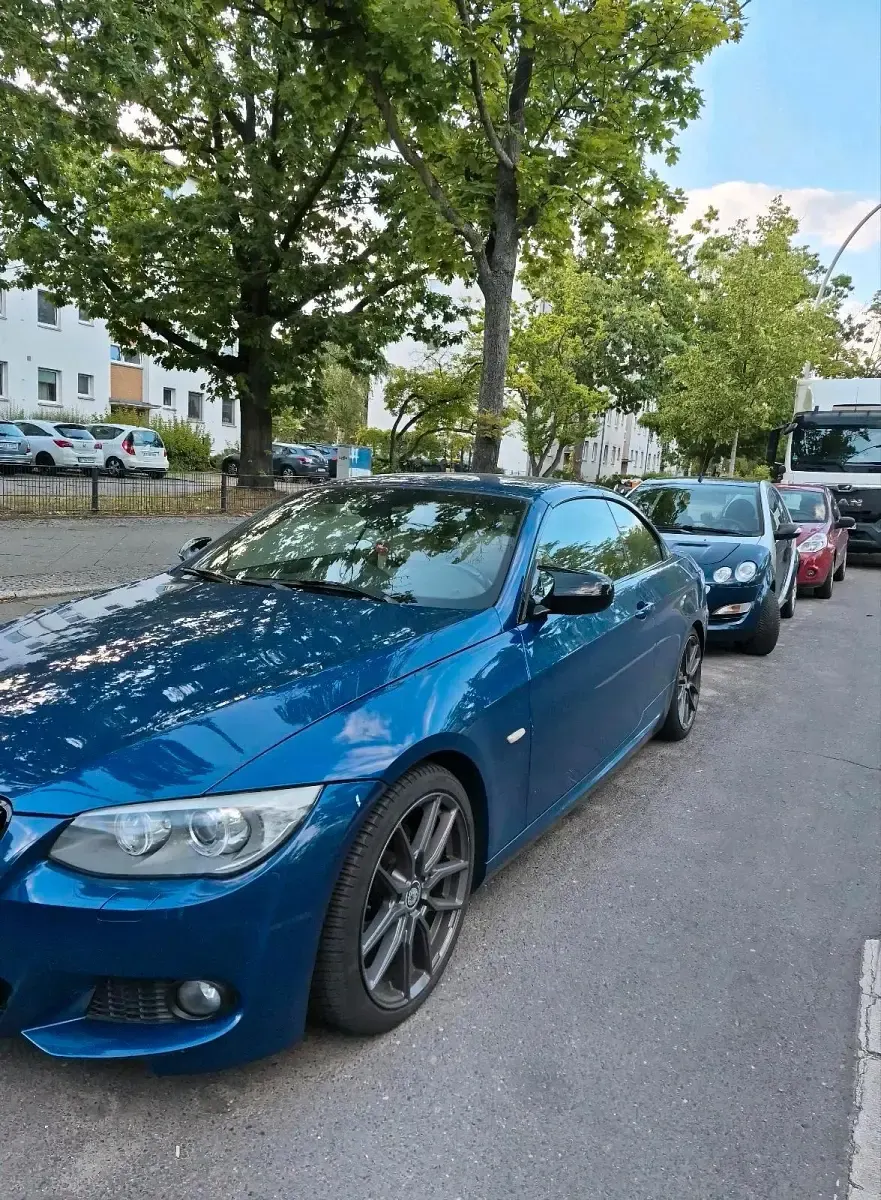Gebraucht BMW 320 Cabriolet M Performance 170 PS (125 kW) 2013 Blau Cabrio