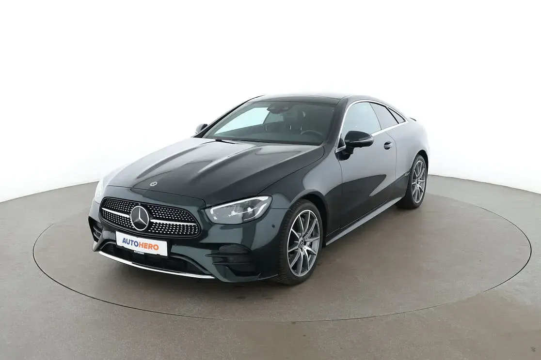 Gebraucht Mercedes E400 AMG line 2022 Coupé