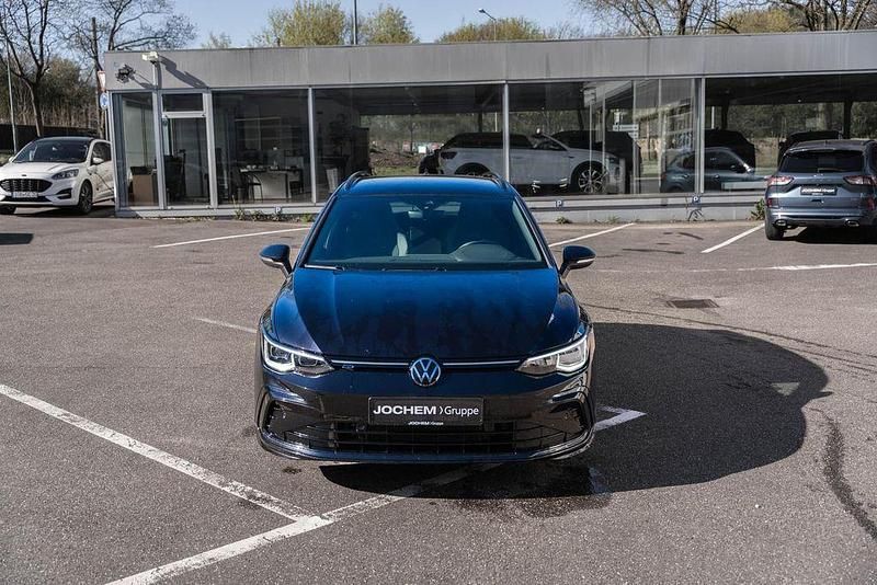 Gebraucht VW Golf VIII Style 131 PS (96 kW) 2024 Schwarz Kombi
