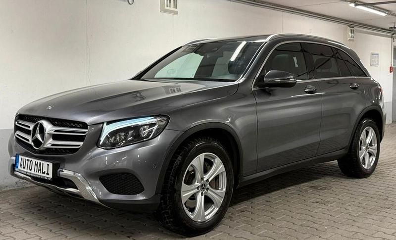 Gebraucht Mercedes GLC220 AMG 170 PS (125 kW) 2019 Grau SUV