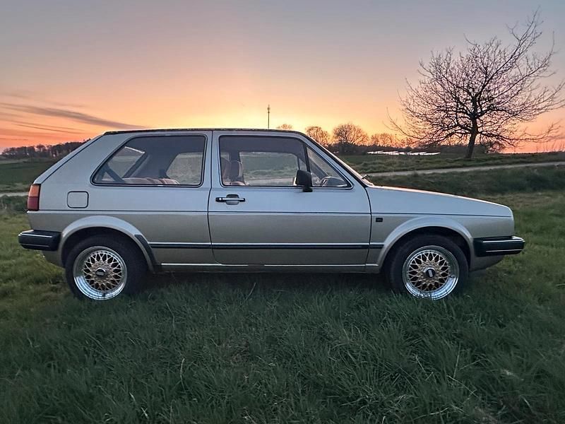 Usata VW Golf 90 CV (66 kW) 1986 Beige Coupé