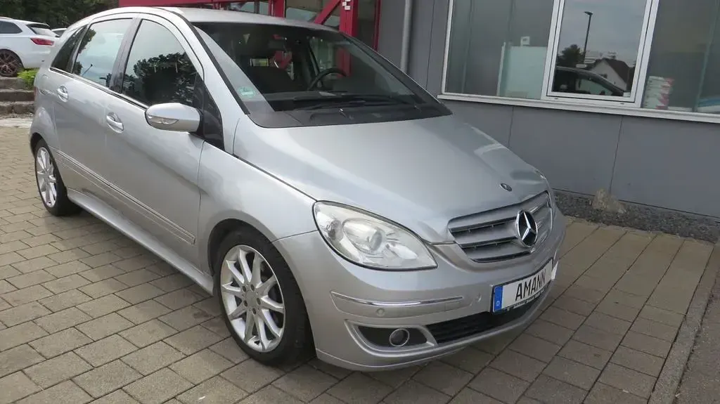 Gebraucht Mercedes E200 193 PS (141 kW) 2006 Silber Kombi