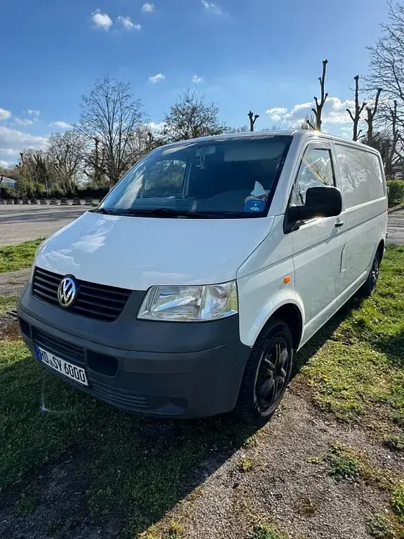 Gebraucht VW Transporter 105 PS (77 kW) 2004 Weiß Van