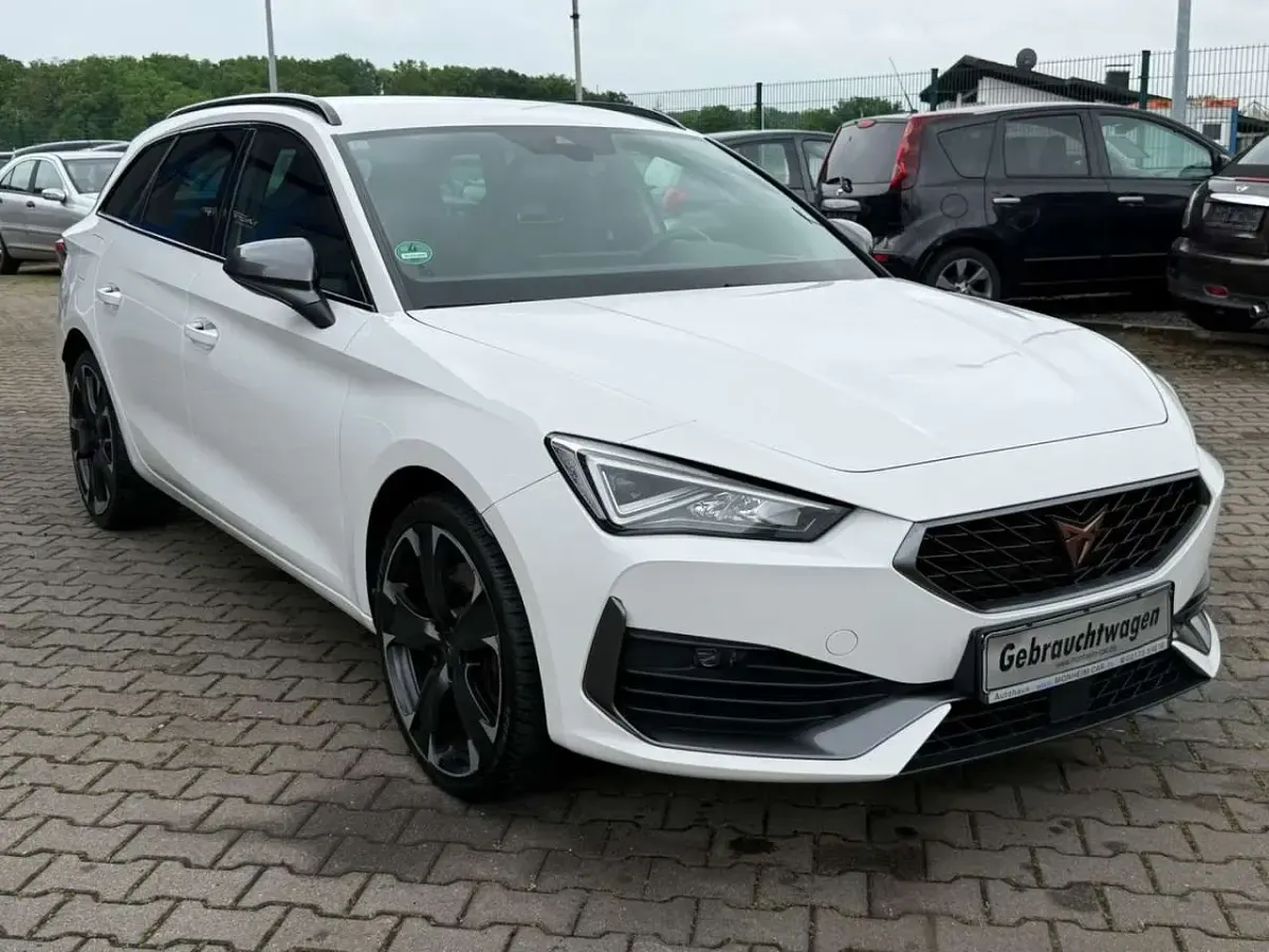 Używany Cupra Leon 150 KM (110 kW) 2021 Biały Kombi