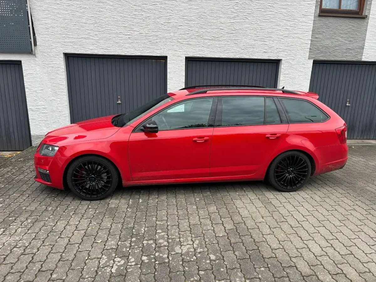 Gebraucht Skoda Octavia RS 220 PS (161 kW) 2016 Rot Kombi