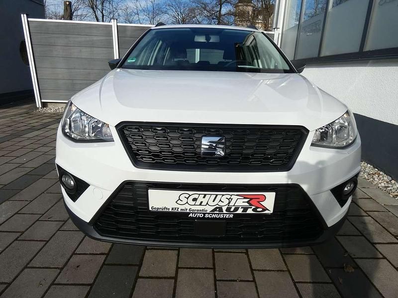 Gebraucht Seat Arona Reference 95 PS (69 kW) 2020 "candy" weiss SUV