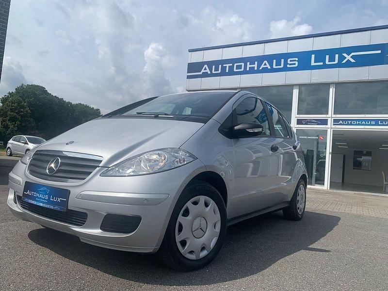 Silber Gebraucht 2005 Mercedes A170 Kleinwagen | 4.799 € (Etwas zu teuer) - Bild 1/4