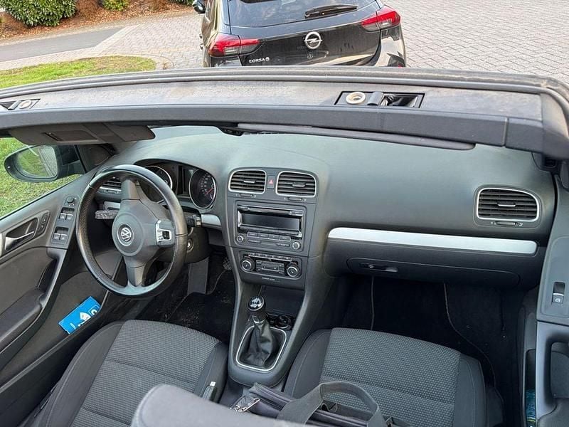 Gebraucht VW Golf Cabriolet 105 PS (77 kW) 2012 Schwarz Cabrio