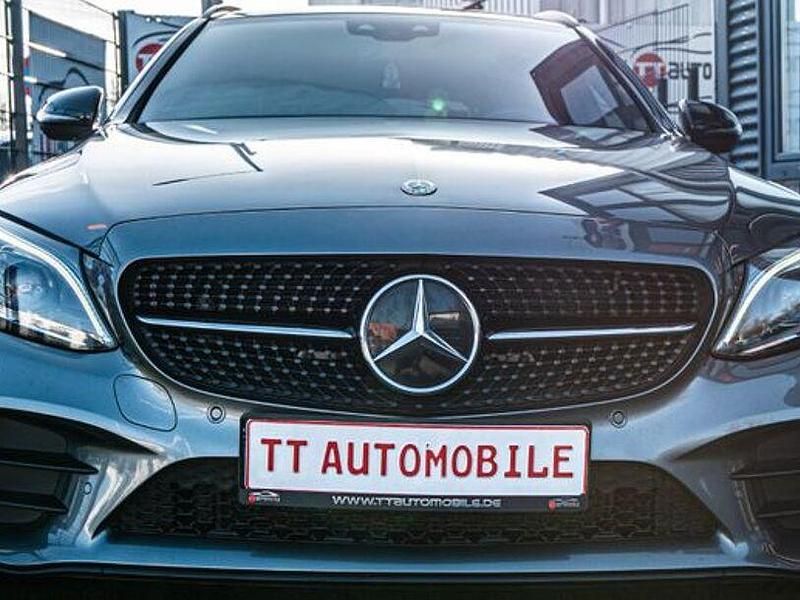 Gebraucht Mercedes C300 AMG 245 PS (180 kW) 2020 Grau Kombi