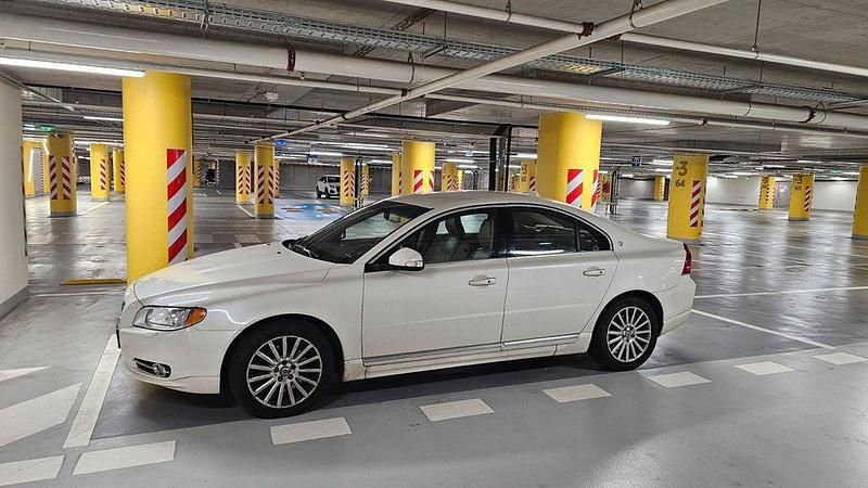 Gebraucht Volvo S80 Executive 185 PS (136 kW) 2009 Weiß Limousine