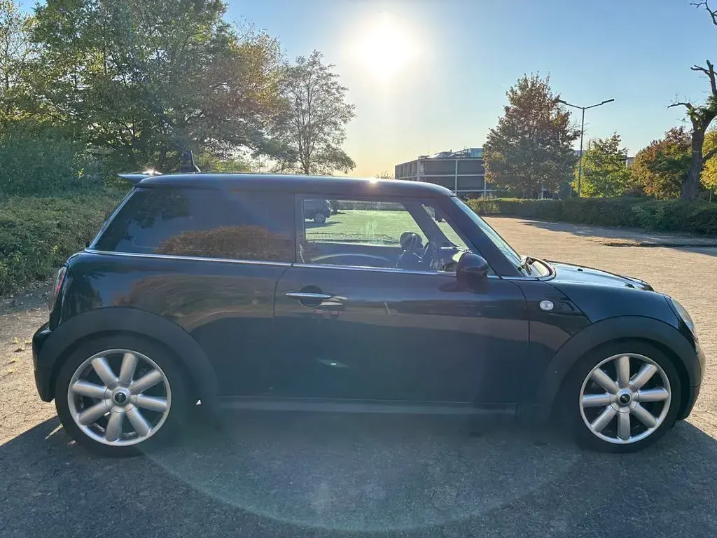 Gebraucht Mini Cooper S 174 PS (127 kW) 2007 Schwarz Kleinwagen