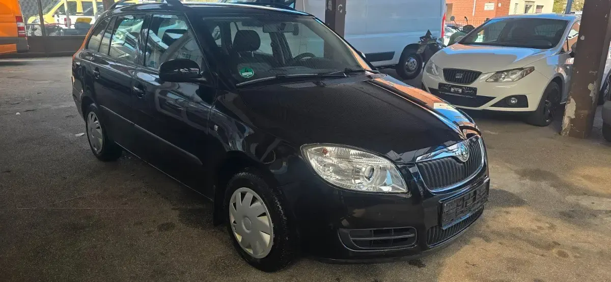 Gebraucht Skoda Fabia Ambiente 69 PS (50 kW) 2009 Schwarz Kombi