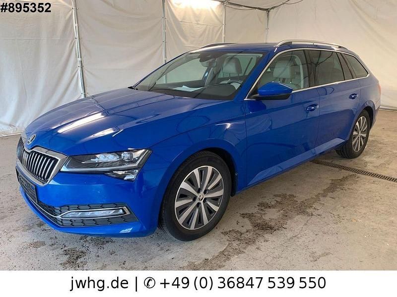 Blau Gebraucht 2023 Skoda Superb Style Limousine | 19.990 € - Bild 1/4