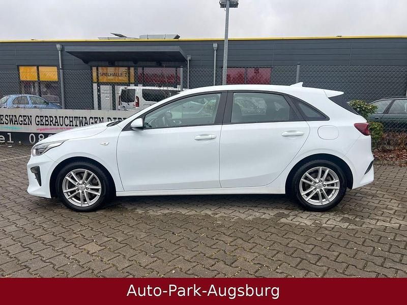 Gebraucht Kia Ceed Vision 101 PS (74 kW) 2021 Weiß Kleinwagen