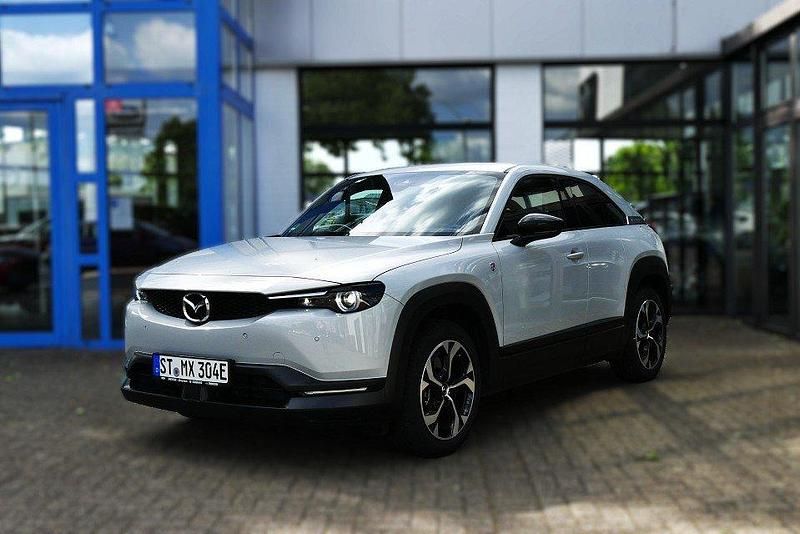 Ceramic white Gebraucht 2023 Mazda MX30 Makoto SUV | 30.745 € (Teuer) - Bild 1/4