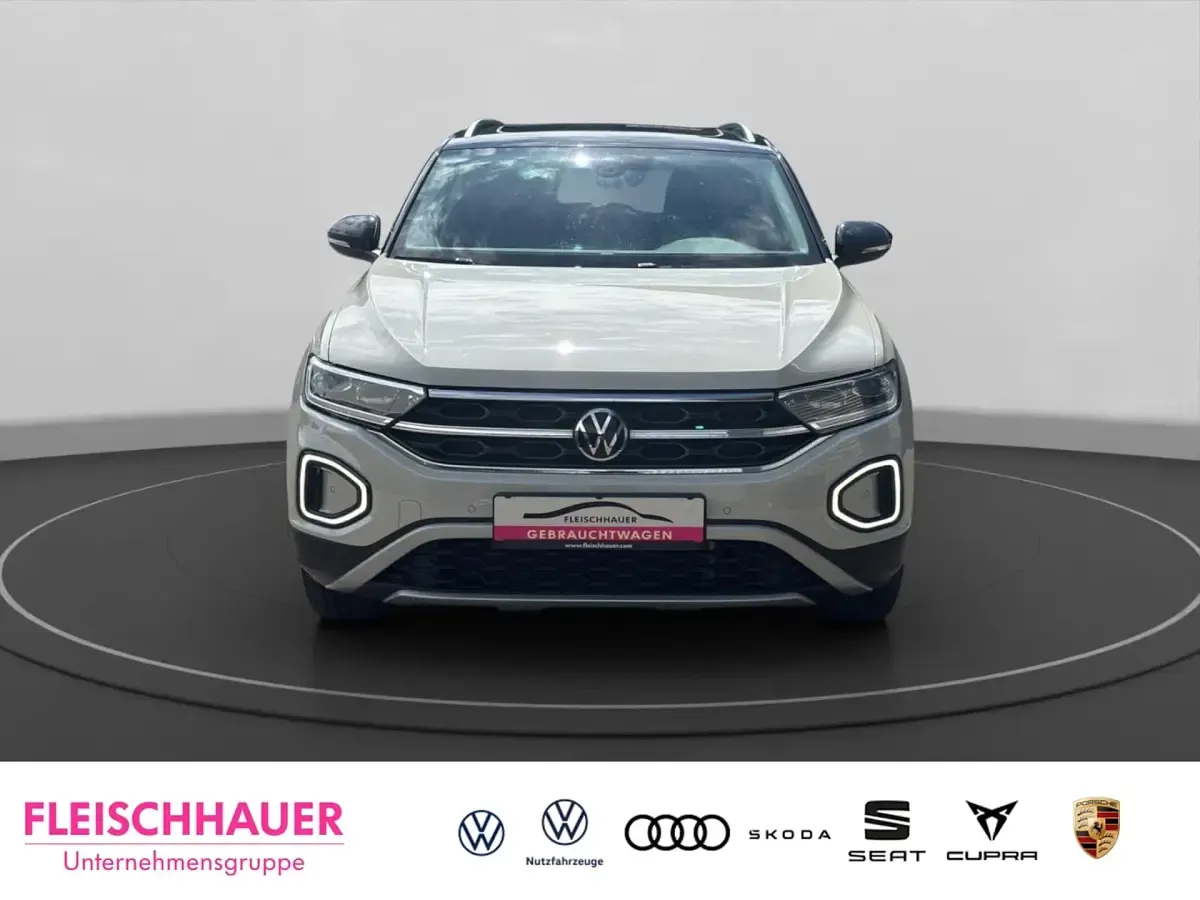 Gebraucht VW T-Roc IQ Drive 110 PS (80 kW) 2022 Ascotgrau SUV