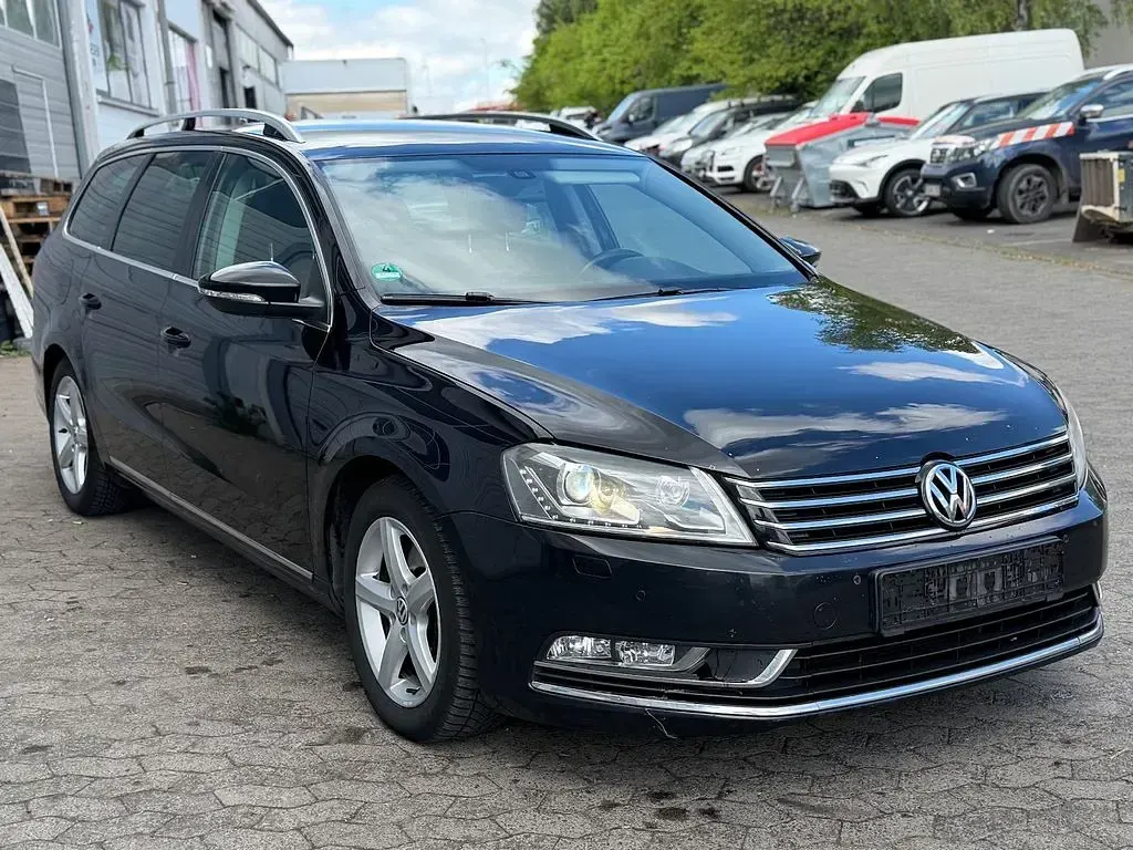 Gebraucht VW Passat Edition 140 PS (102 kW) 2014 Kombi