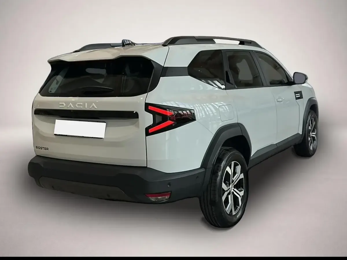 Gebraucht Dacia Bigster Expression 140 PS (102 kW) 2025 Manufacturer SUV