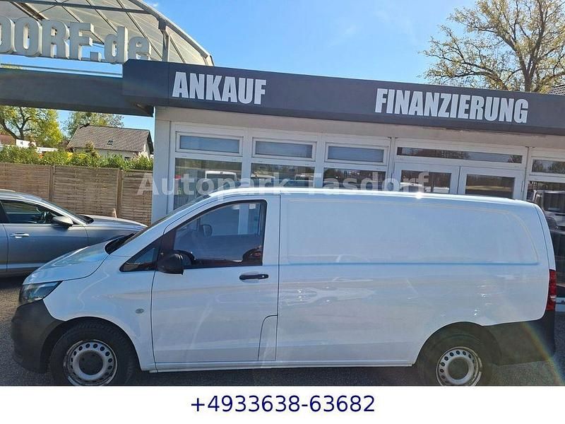 Gebraucht Mercedes Vito 114 PS (83 kW) 2016 Weiß Van