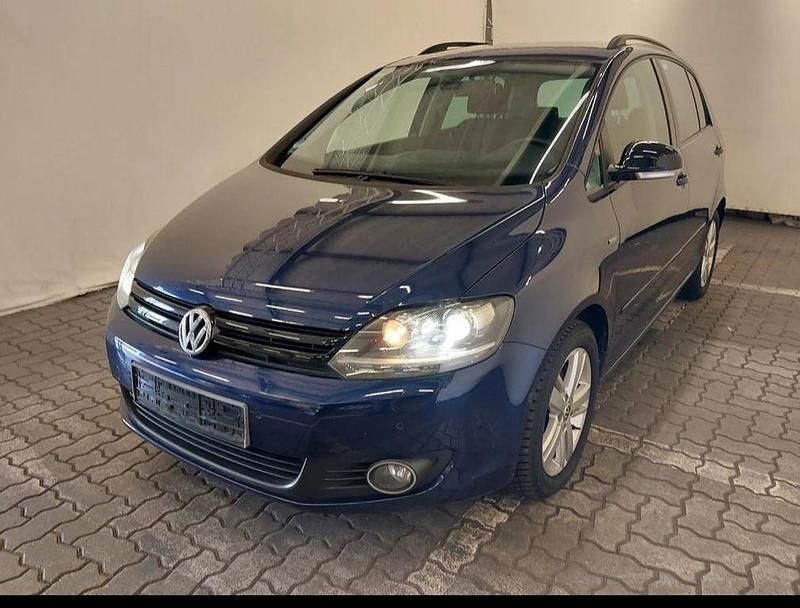 Blau Gebraucht 2012 VW Golf VII Match Limousine | 6.000 € (Superpreis) - Bild 1/4
