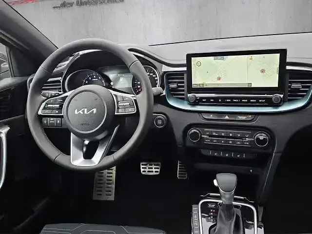 Neu Kia XCeed Sport 179 PS (131 kW) 2026 Grau SUV