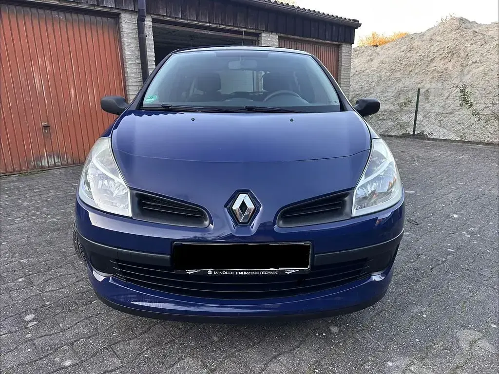 Używany Renault Clio II Rip Curl 75 KM (55 kW) 2006 Niebieski Sedan/Limuzyna