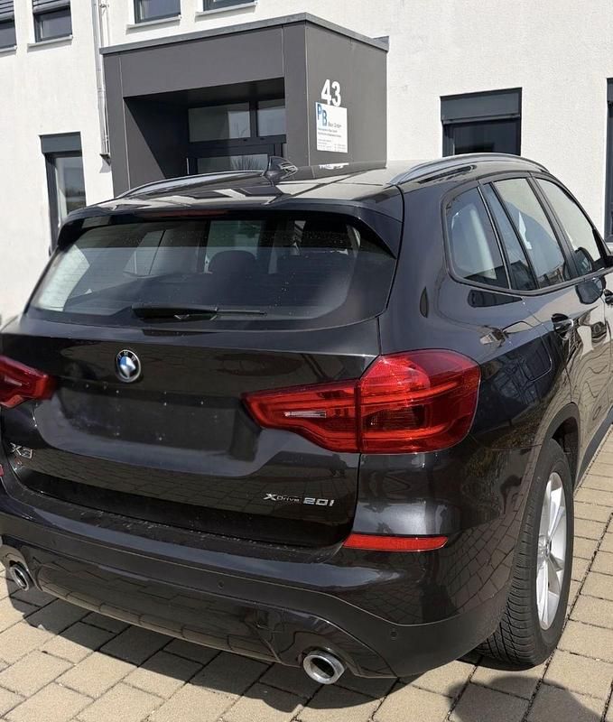 Gebraucht BMW X3 Advantage 184 PS (135 kW) 2020 Grau SUV