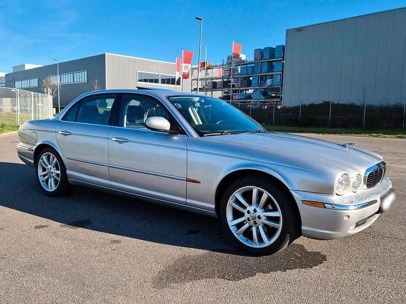 Gebraucht Jaguar XJ6 238 PS (175 kW) 2004 Silber Limousine