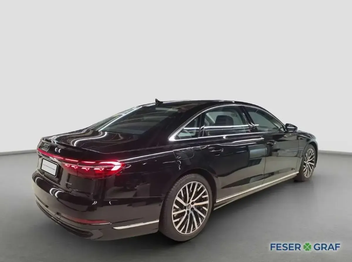 Gebraucht Audi A8L Comfort 340 PS (250 kW) 2025 Mythosschwarz metallic Limousine