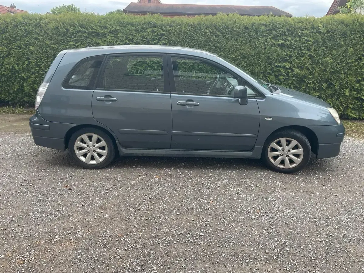 Gebraucht Suzuki Liana 104 PS (76 kW) 2005 Grau Kombi