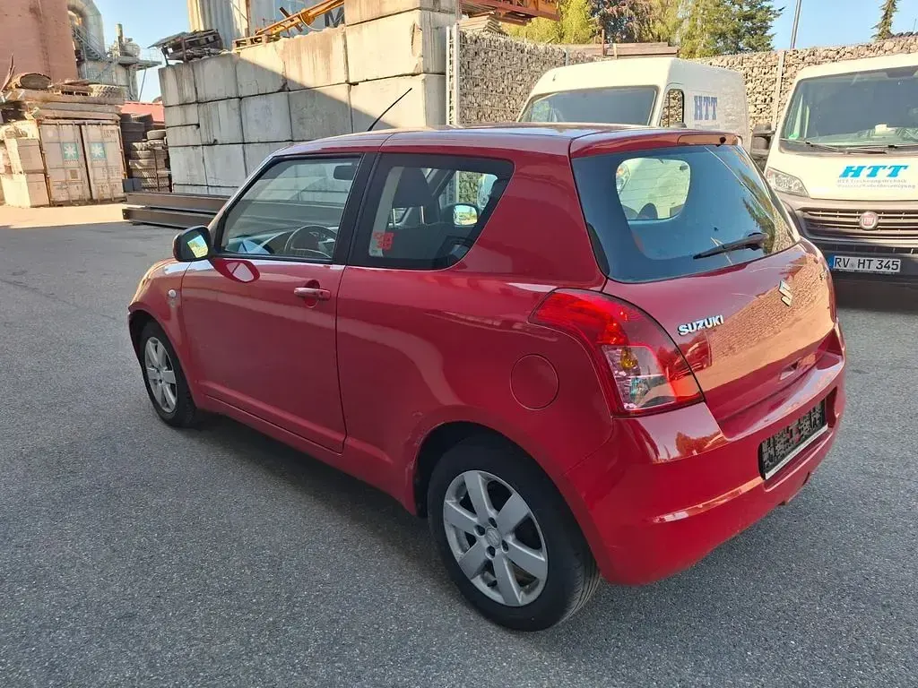 Gebraucht Suzuki Swift Comfort 92 PS (67 kW) 2007 Rot Kleinwagen