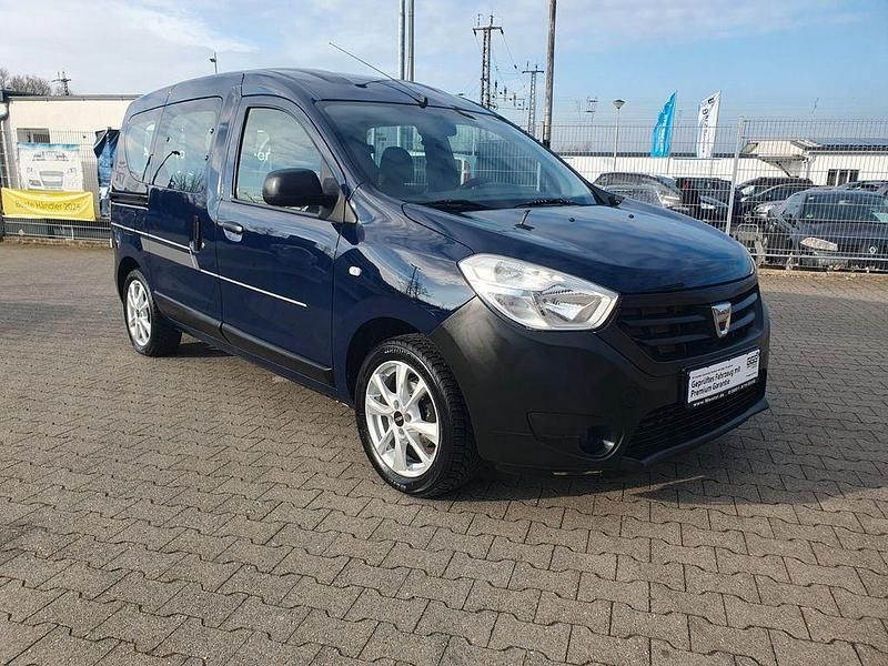 Second-hand Dacia Dokker 80 CP (58 kW) 2014 Albastru Monovolum