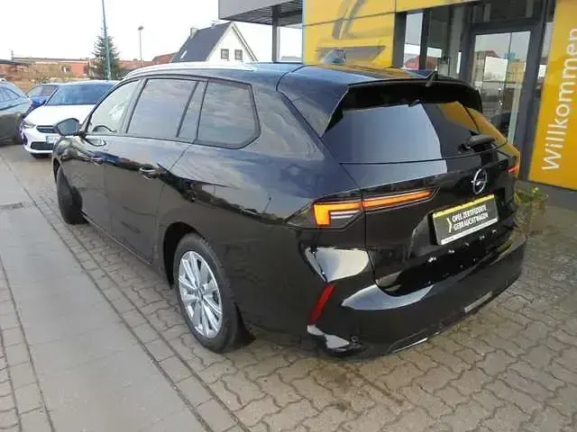 Gebraucht Opel Astra Elegance 110 PS (80 kW) 2023 Karbon schwarz Kombi