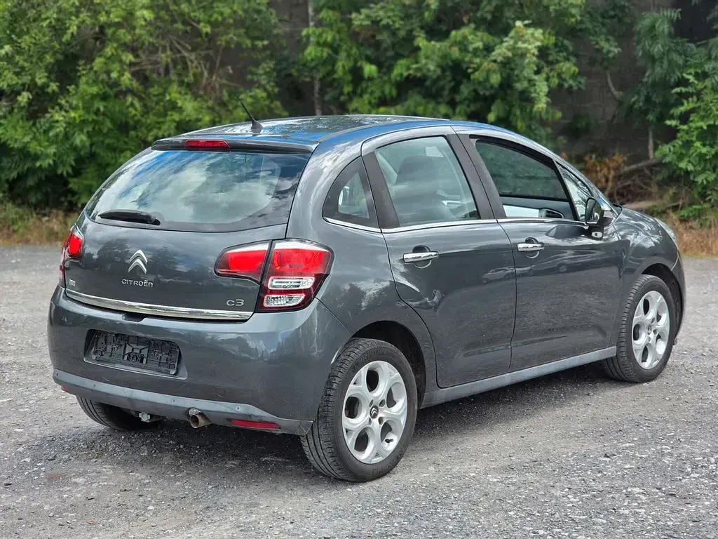 Gebraucht Citroën C3 SELECTION 92 PS (67 kW) 2014 Grau Limousine