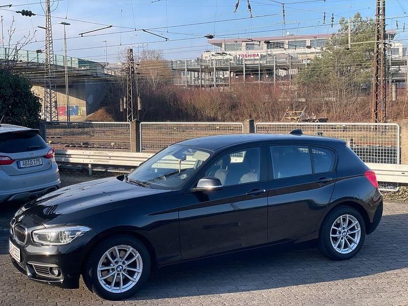 Gebraucht BMW 120 190 PS (139 kW) 2016 Schwarz Kleinwagen
