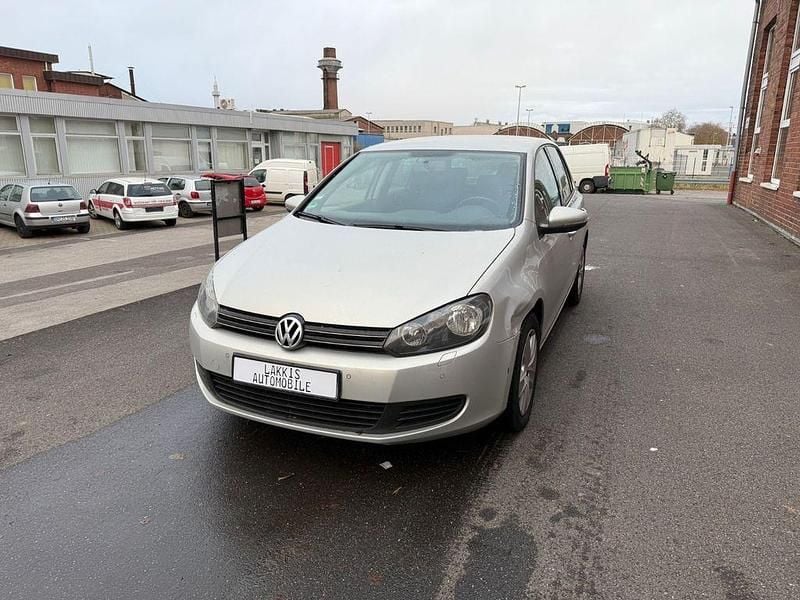 Gold Gebraucht 2010 VW Golf VI Comfortline Limousine | 2.990 € (Superpreis) - Bild 1/4