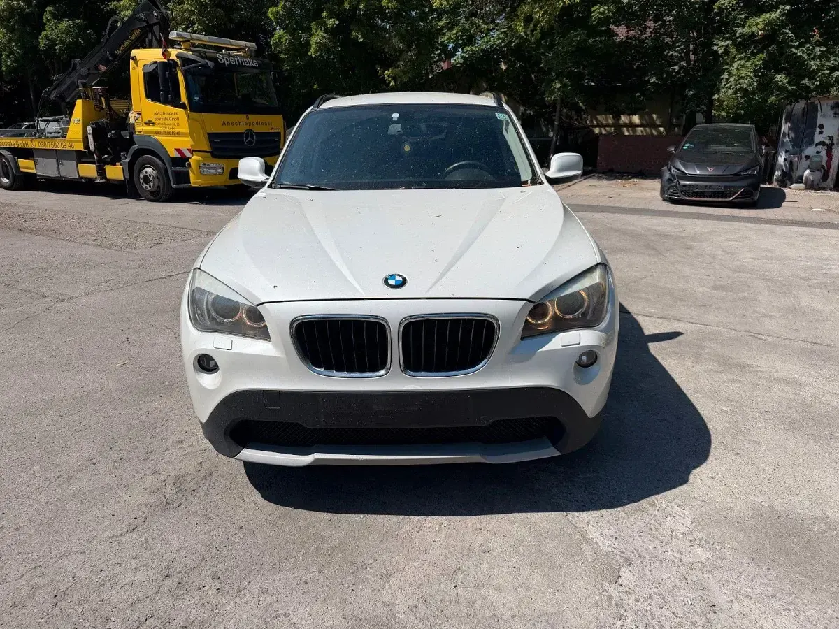 Gebraucht BMW X1 136 PS (100 kW) 2011 Weiß SUV