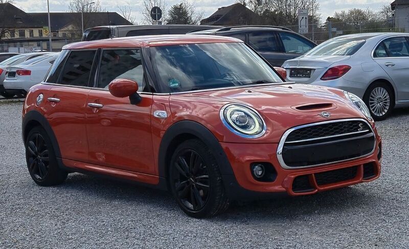 Solaris orange metallic Gebraucht 2020 Mini Cooper S Kleinwagen | 21.999 € (Fairer Preis) - Bild 1/4