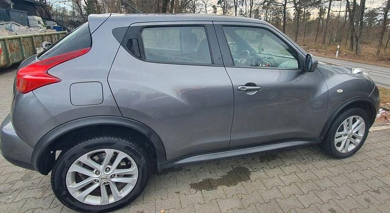 Gebraucht Nissan Juke Acenta 110 PS (80 kW) 2014 Grau SUV