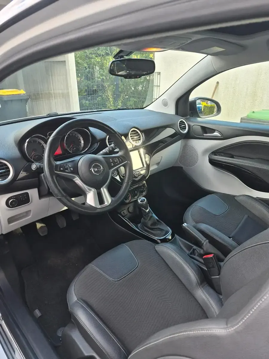 Gebraucht Opel Adam Rocks Rocks 87 PS (63 kW) 2018 Weiß Kleinwagen