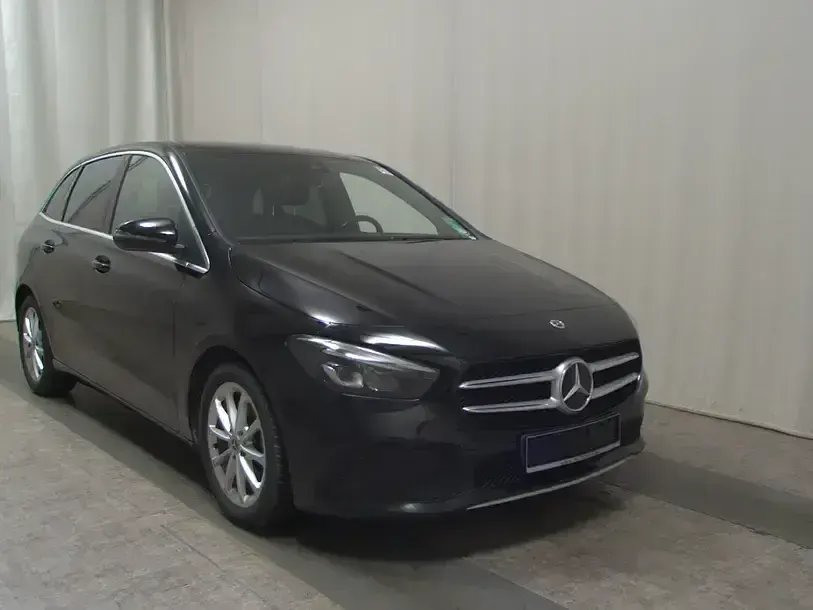 Gebraucht Mercedes B200 Progressive 150 PS (110 kW) 2022 Nachtschwarz Kleinwagen