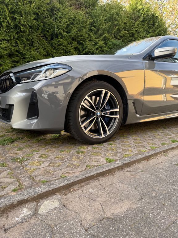 Grau Gebraucht 2020 BMW 630 Sport Line Coupé | 38.900 € (Fairer Preis) - Bild 1/4