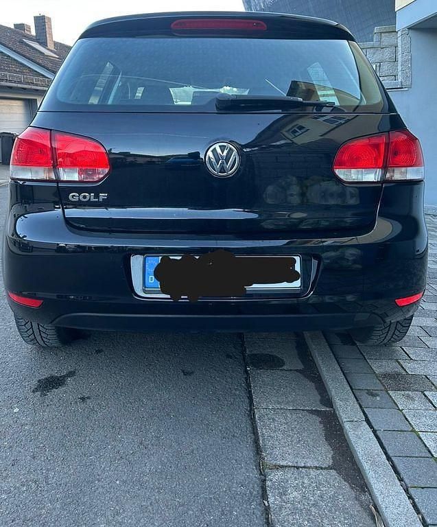 Gebraucht VW Golf VI Trendline 80 PS (58 kW) 2010 Schwarz Kleinwagen