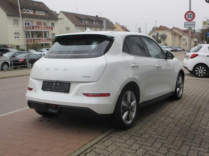 Neu Ora 03 125 kW (171 PS) 2025 Moonlight white Kleinwagen